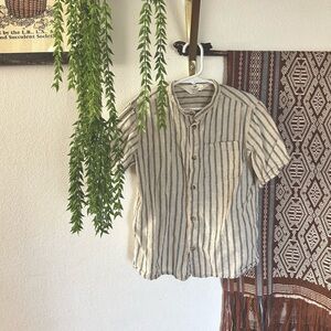 H&M Cream and Blue Casual Linen Button Down Shirt